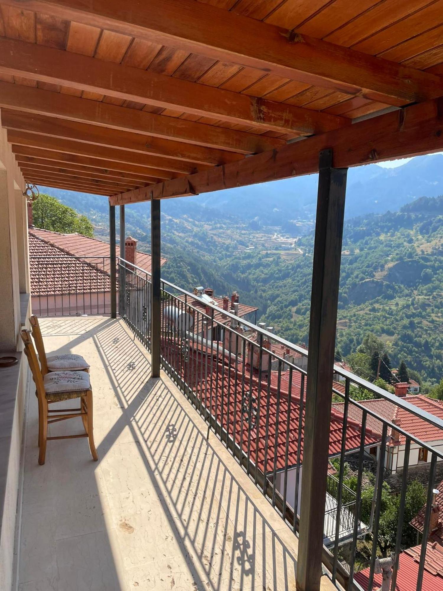 Kostis Loft Metsovo