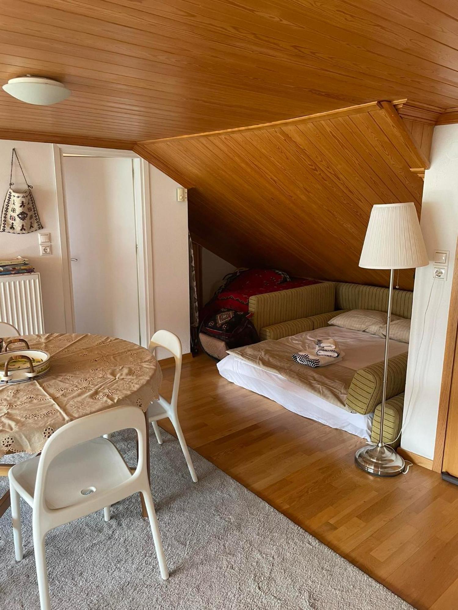 Kostis Loft *